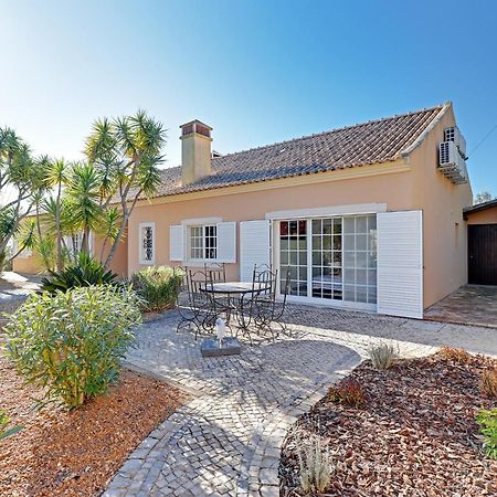 Вилла Casa De Apra By Portucasa Лоле Экстерьер фото
